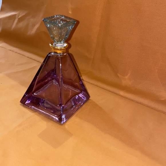 Vintage 1970’s RCR Crystal Perfume Bottle - Purple Pyramid Shape Perfume Bottle - Picture 4 of 4